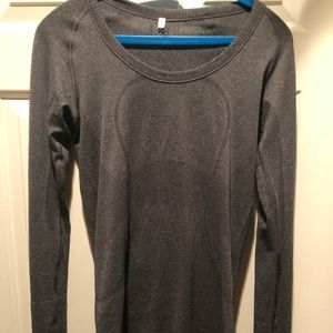 Lululemon Swiftly Tech Sz 6